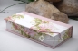 Preview: Stifte-Schachtel mit Klappdeckel ca. 21x10x4cm | Gänseblumenkranz floral | puderrosa | Art. Nr. 97040309